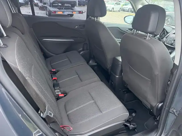 Opel Zafira view 13