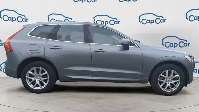 Volvo XC60 view 4