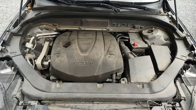 Volvo XC60 view 15
