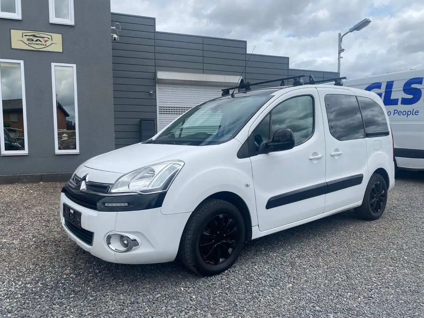 Citroen Berlingo Kombi Selection*TüvNeu*Klima*AHK Weiß - 2