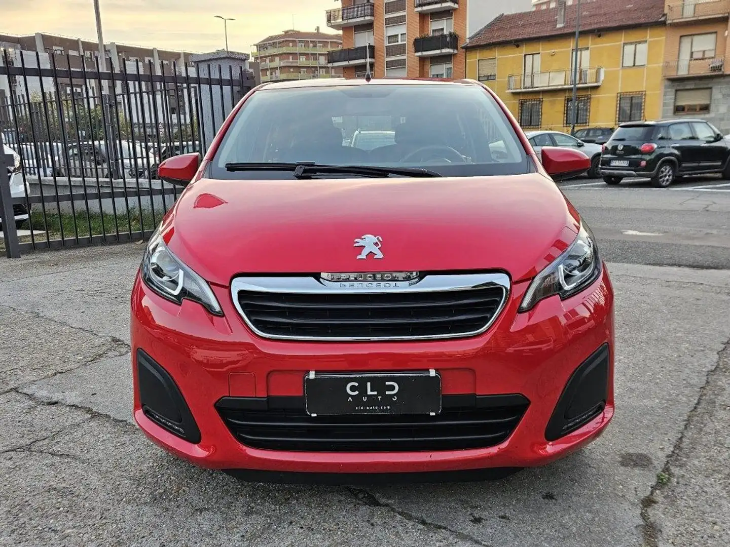 Peugeot 108 VTi 72 S&S 5 porte Rosso - 2