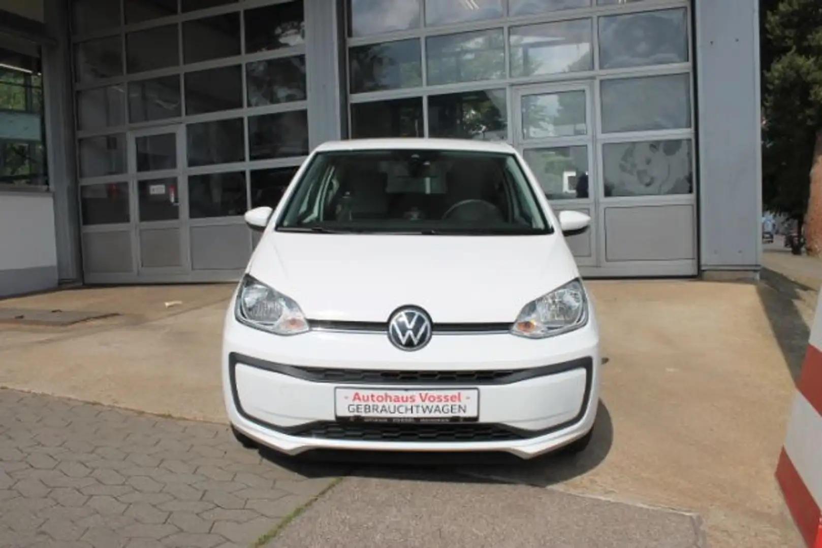 Volkswagen up! Klima el. Fenster Biały - 1