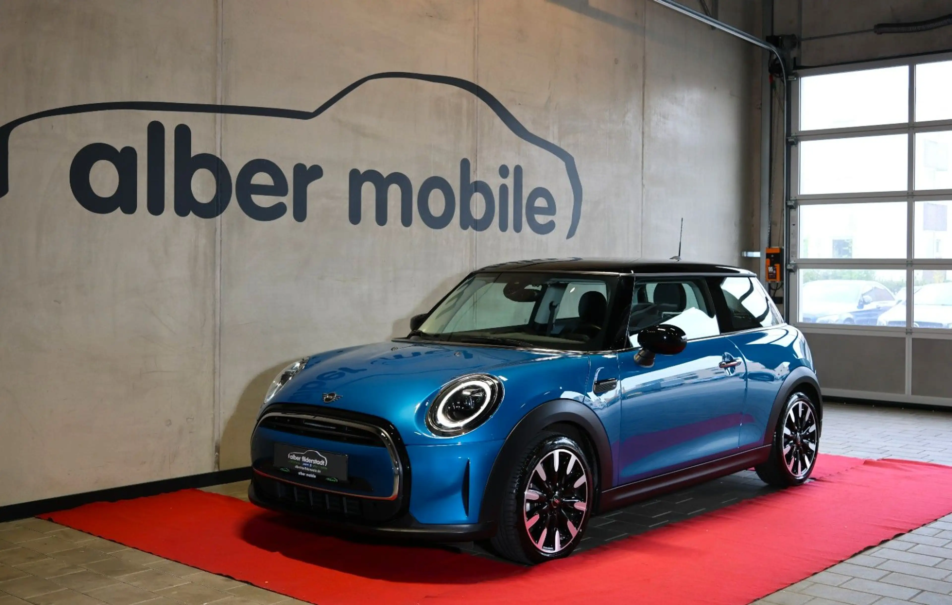 MINI Cooper Trim Premium Extra Navi Mini Garantie9/28