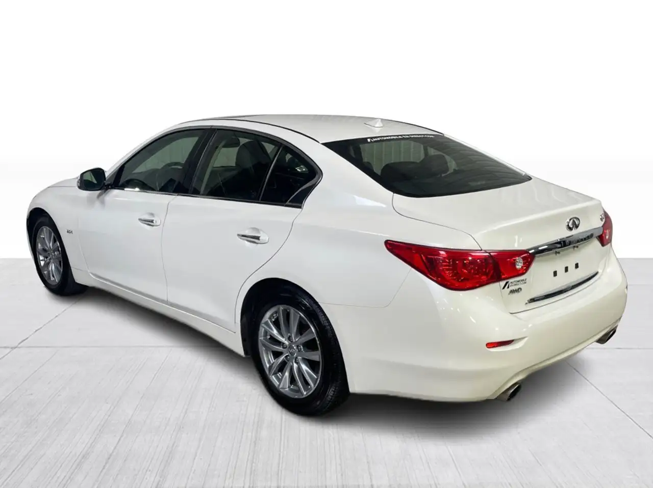 Infiniti Q50 photo Infiniti Q50