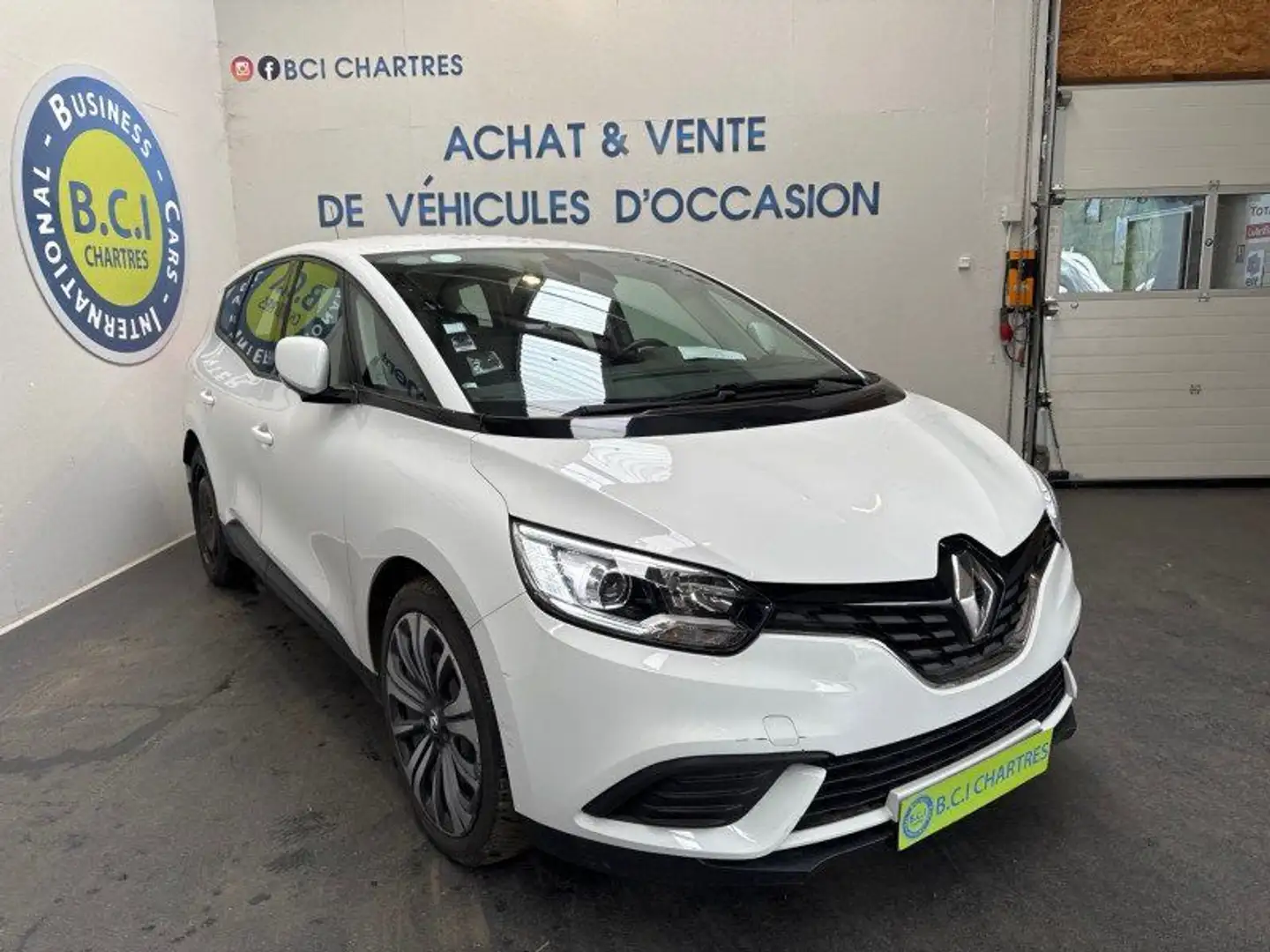 Renault Grand Scenic IV 1.7 BLUE DCI 120CH LIFE Blanc - 2