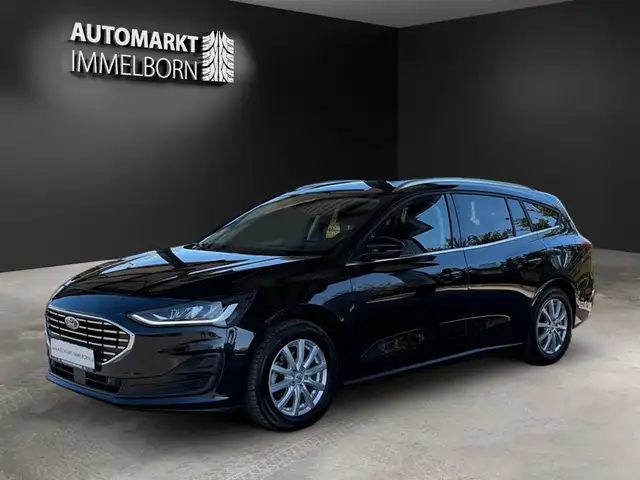 Ford Focus view 5