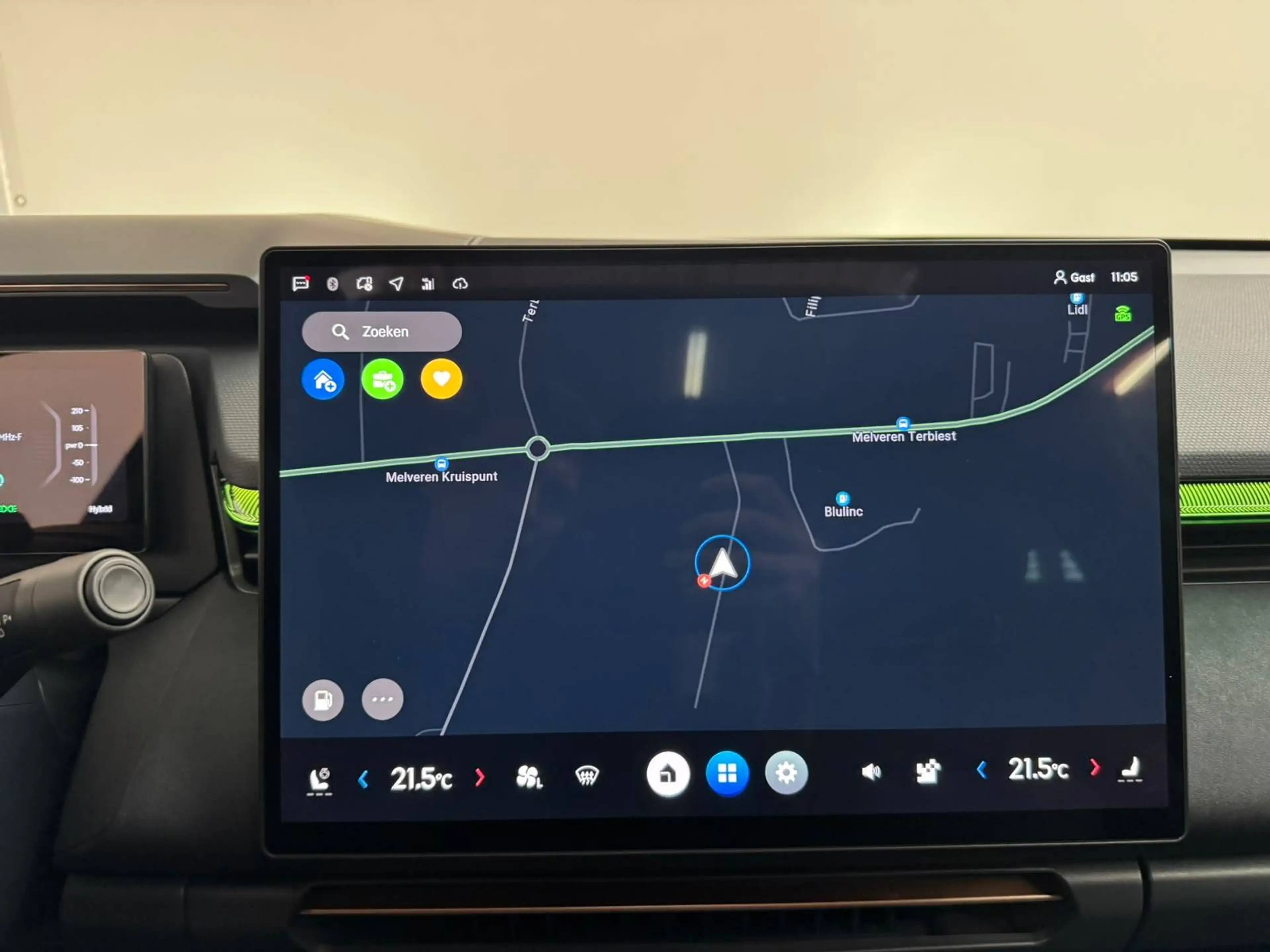 Lynk & Co 08 PHEV More *PANO*AMBIENT LED*360CAM* — photo 12