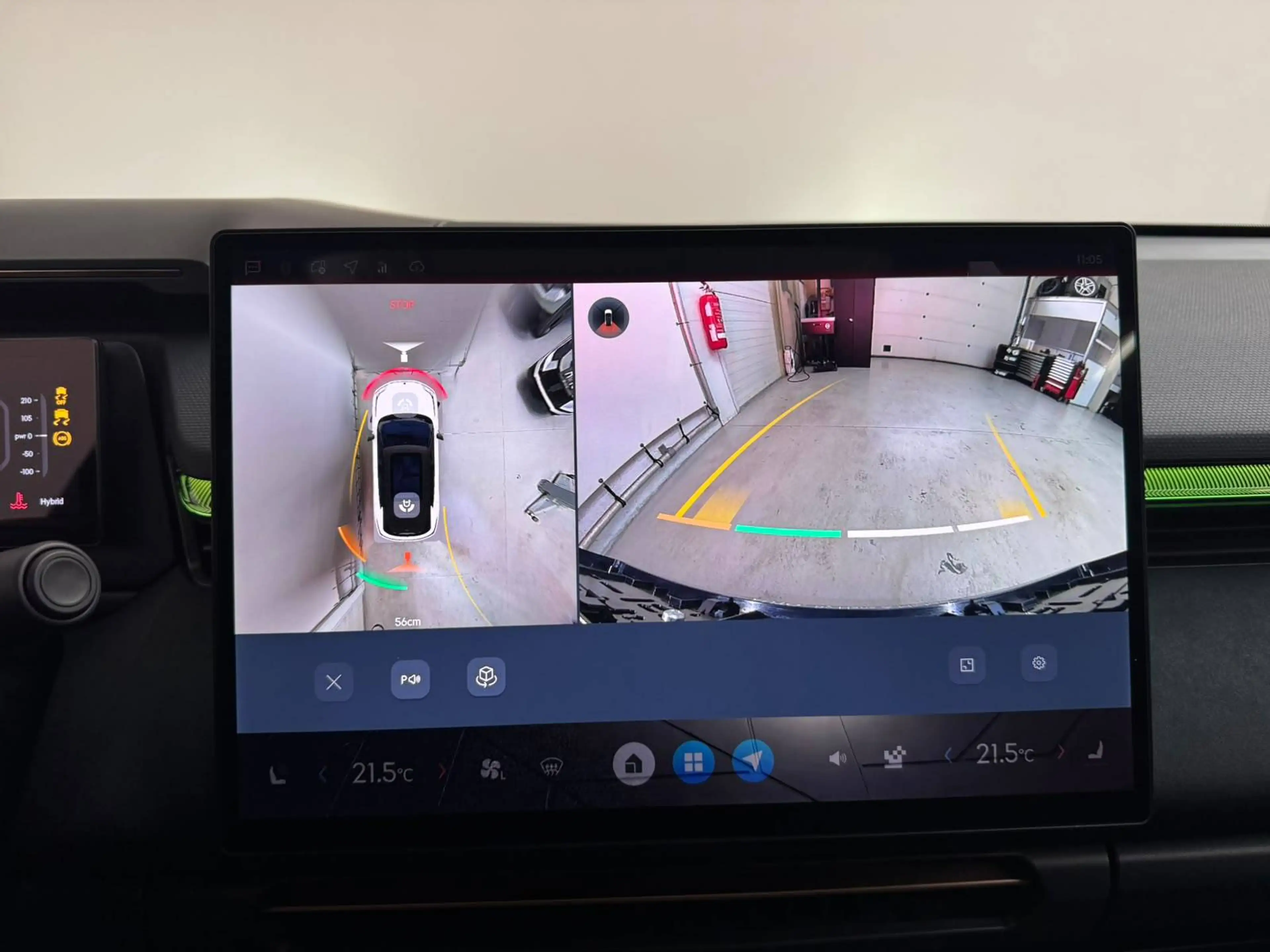 Lynk & Co 08 PHEV More *PANO*AMBIENT LED*360CAM* — photo 13