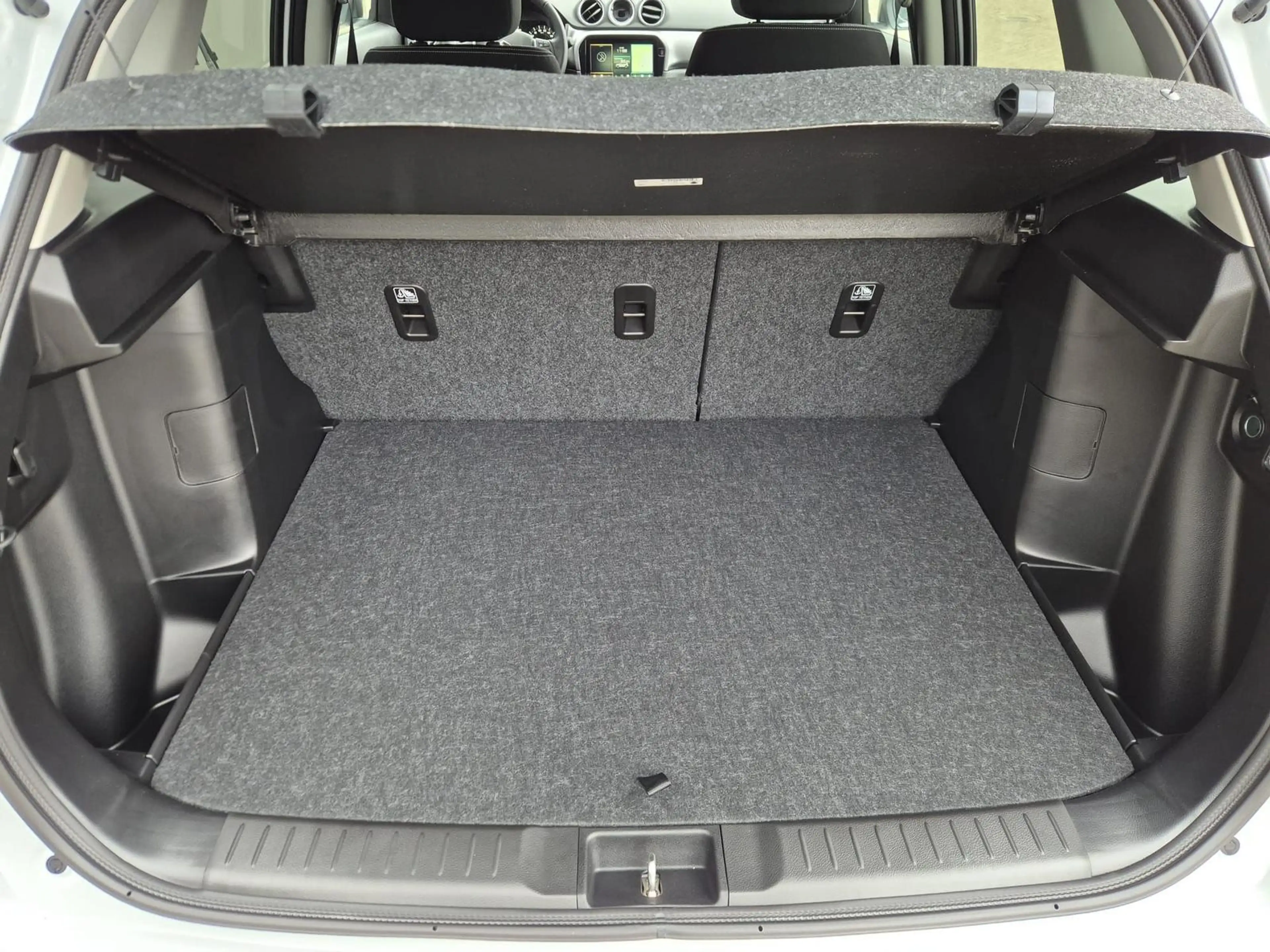 Suzuki Vitara Comfort 110PS Automatik MHEV 1.4 Boosterjet Klimaa — photo 9