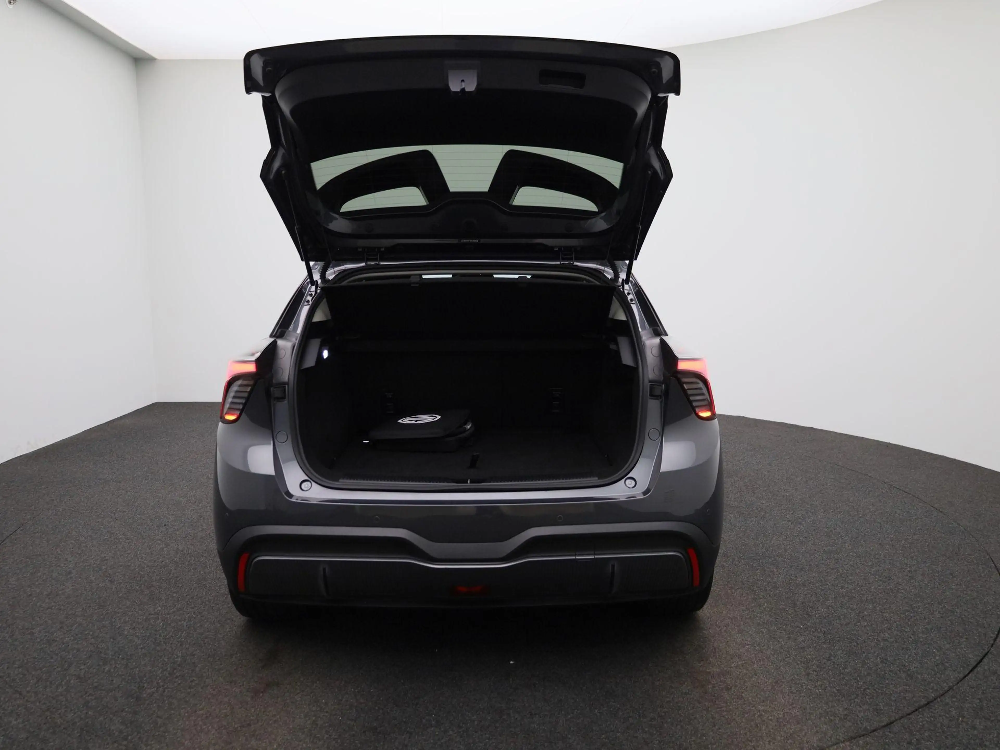 MG MG4 Luxury 64 kWh | 1e-EIG. | SoH 99,3 % | WLTP 435 KM — photo 12
