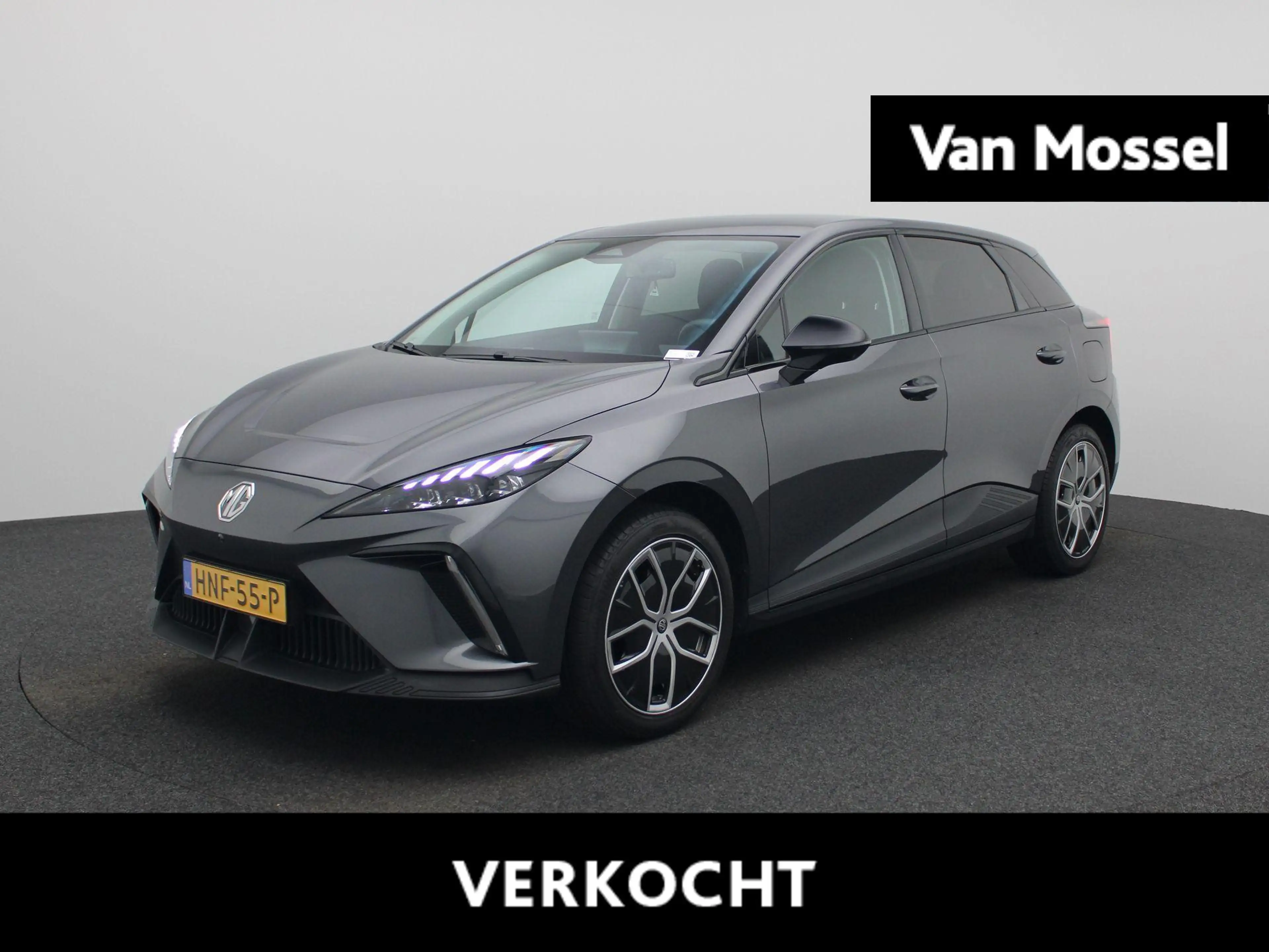MG MG4 Luxury 64 kWh | 1e-EIG. | SoH 99,3 % | WLTP 435 KM