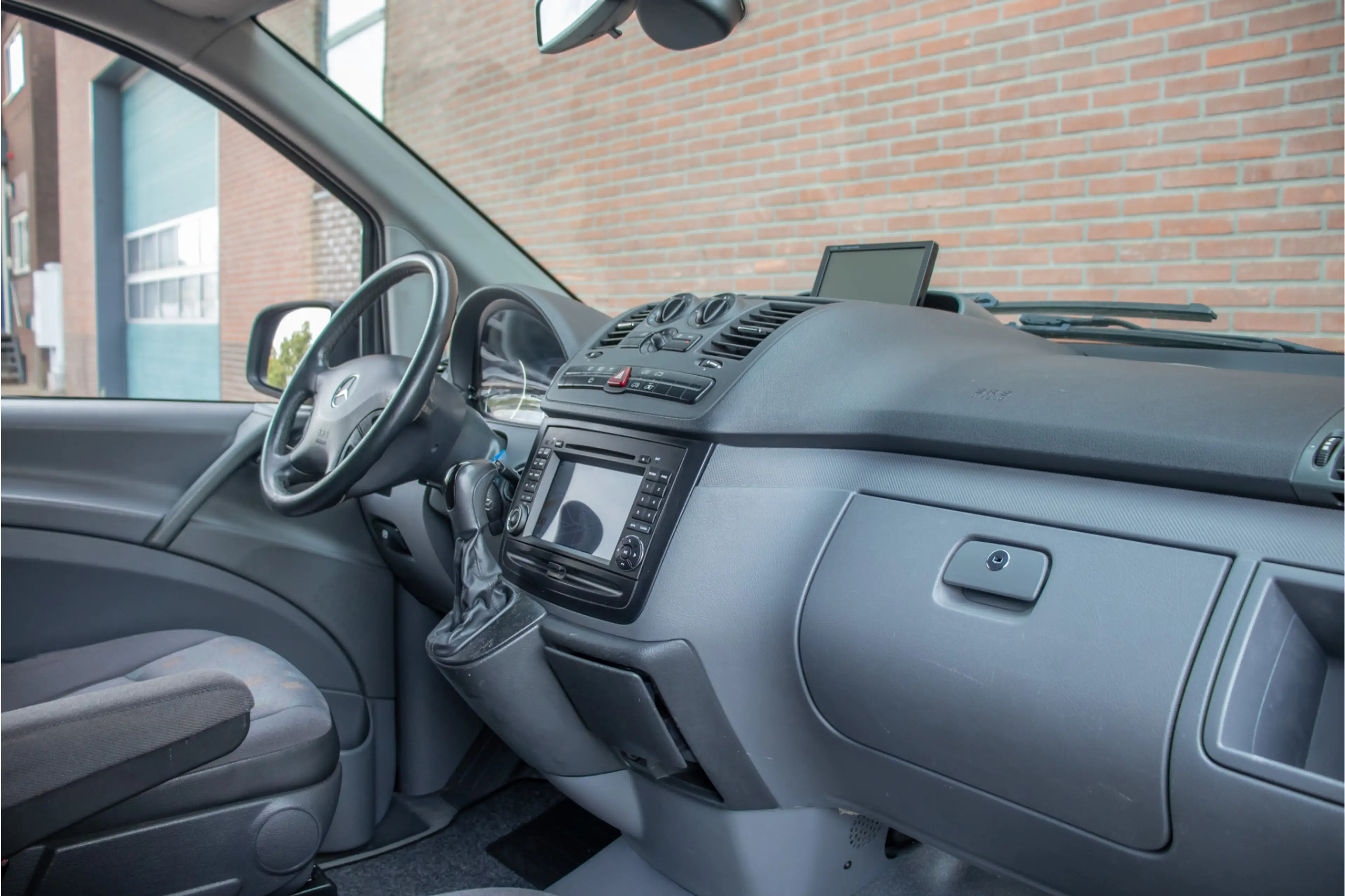 Mercedes-Benz Vito 115 CDI Automaat Rolstoelbus, Stoellift, Camera, W — photo 22