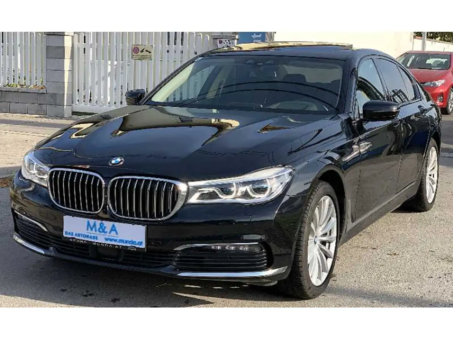 BMW 740 7er 740d xDrive Fekete - 1