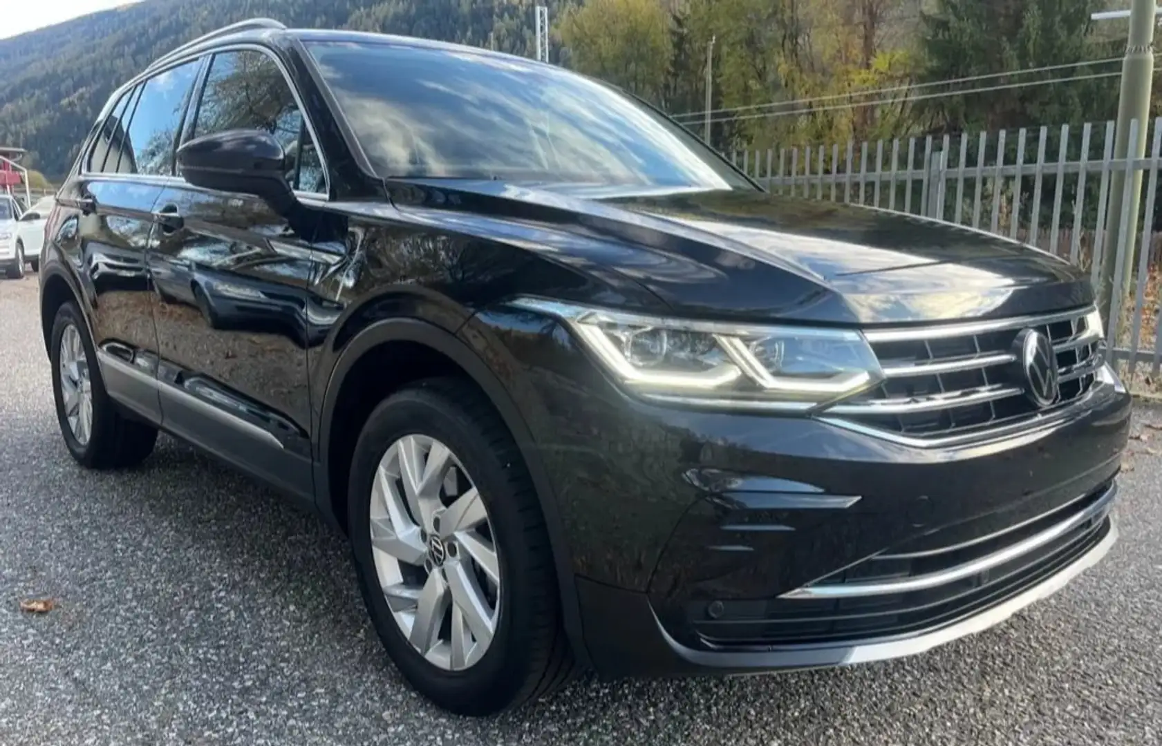 Volkswagen Tiguan Tiguan 2.0 TSI Eleg. 4Motion 190 CV DSG - FULL LED Negro - 1