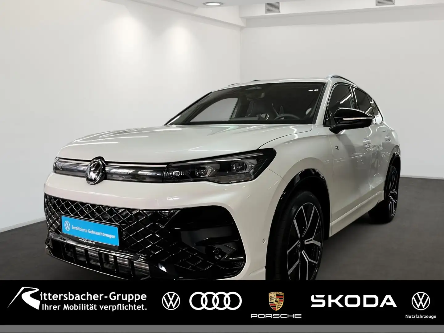 Volkswagen Tiguan 2.0 TDI R-Line 4Motioln DSG AHK Navi Weiß - 1