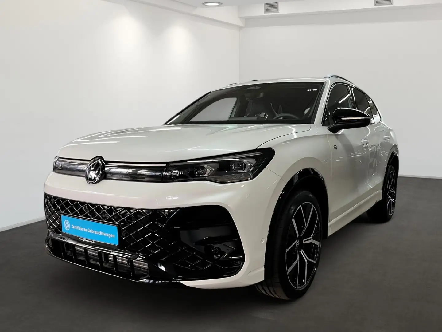 Volkswagen Tiguan 2.0 TDI R-Line 4Motioln DSG AHK Navi Weiß - 2
