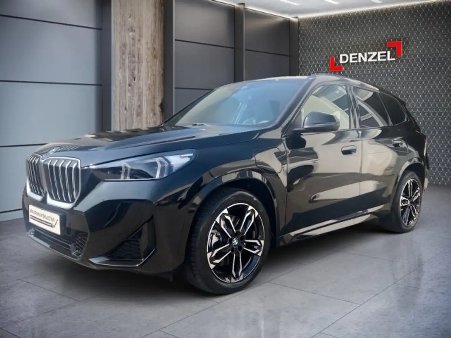 BMW X1 xDrive30e U11 XB2 Schwarz - 1