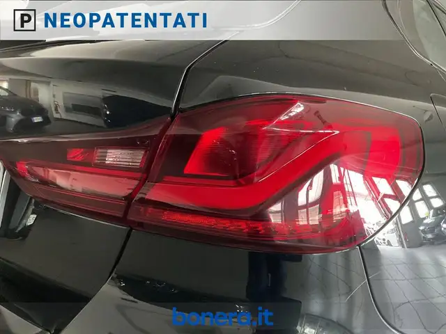 BMW 1 Series view 11