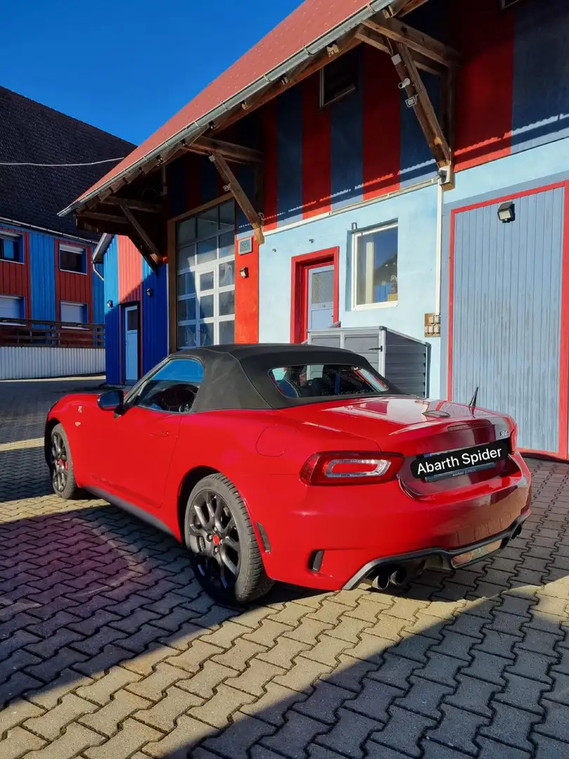 Abarth 124 Spider Rojo - 2