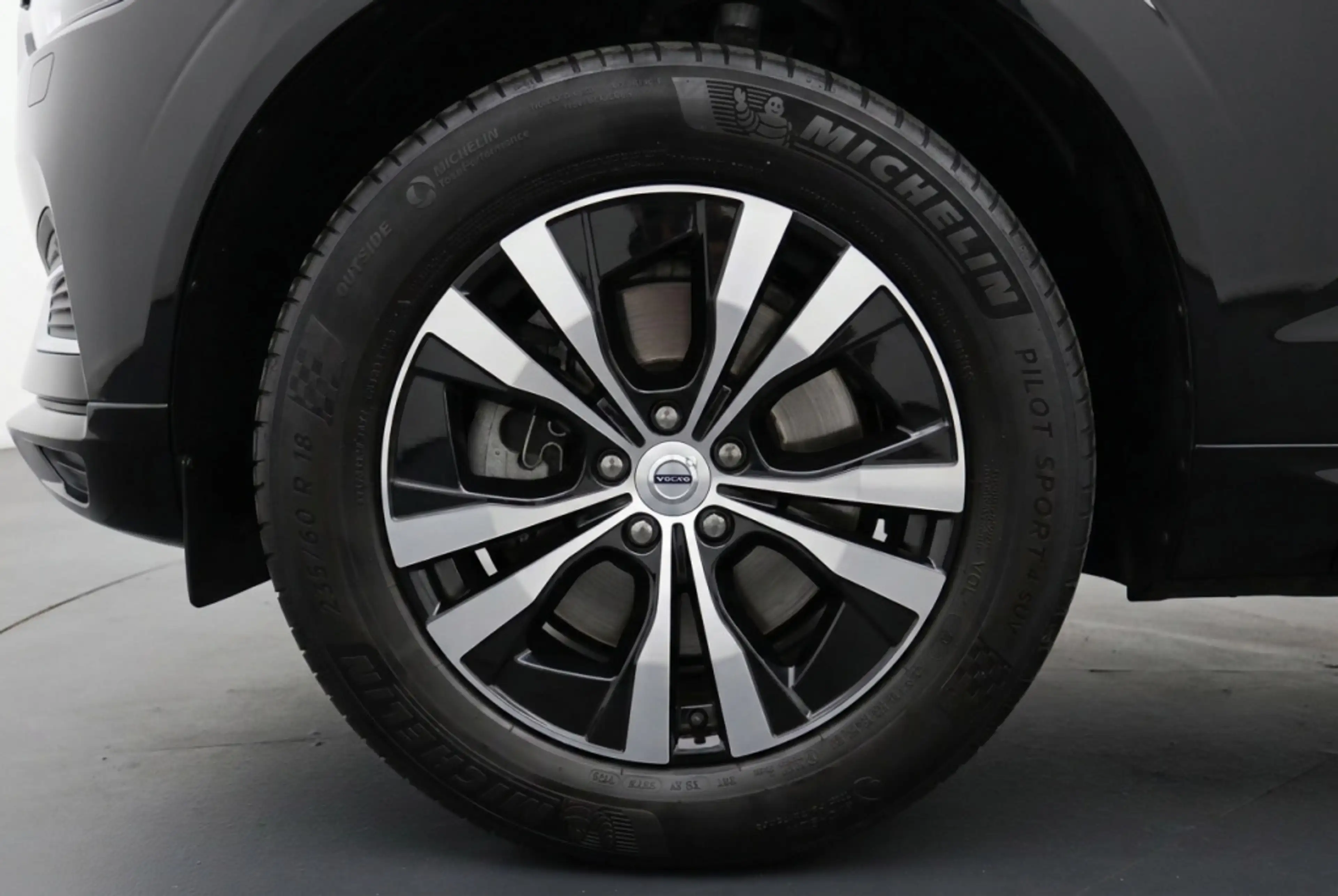 Volvo XC60 T6 Twin Engine AWD Inscription AWD Pano | Trekhaak — photo 9