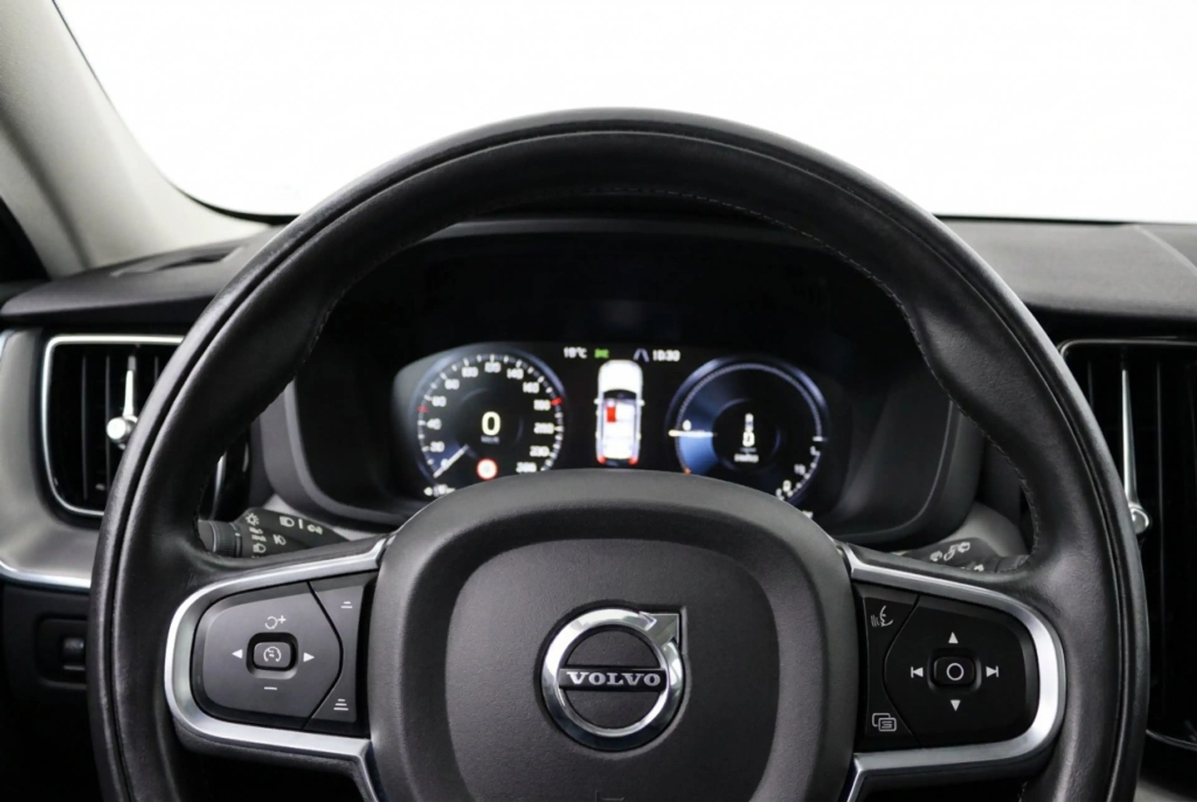 Volvo XC60 T6 Twin Engine AWD Inscription AWD Pano | Trekhaak — photo 16