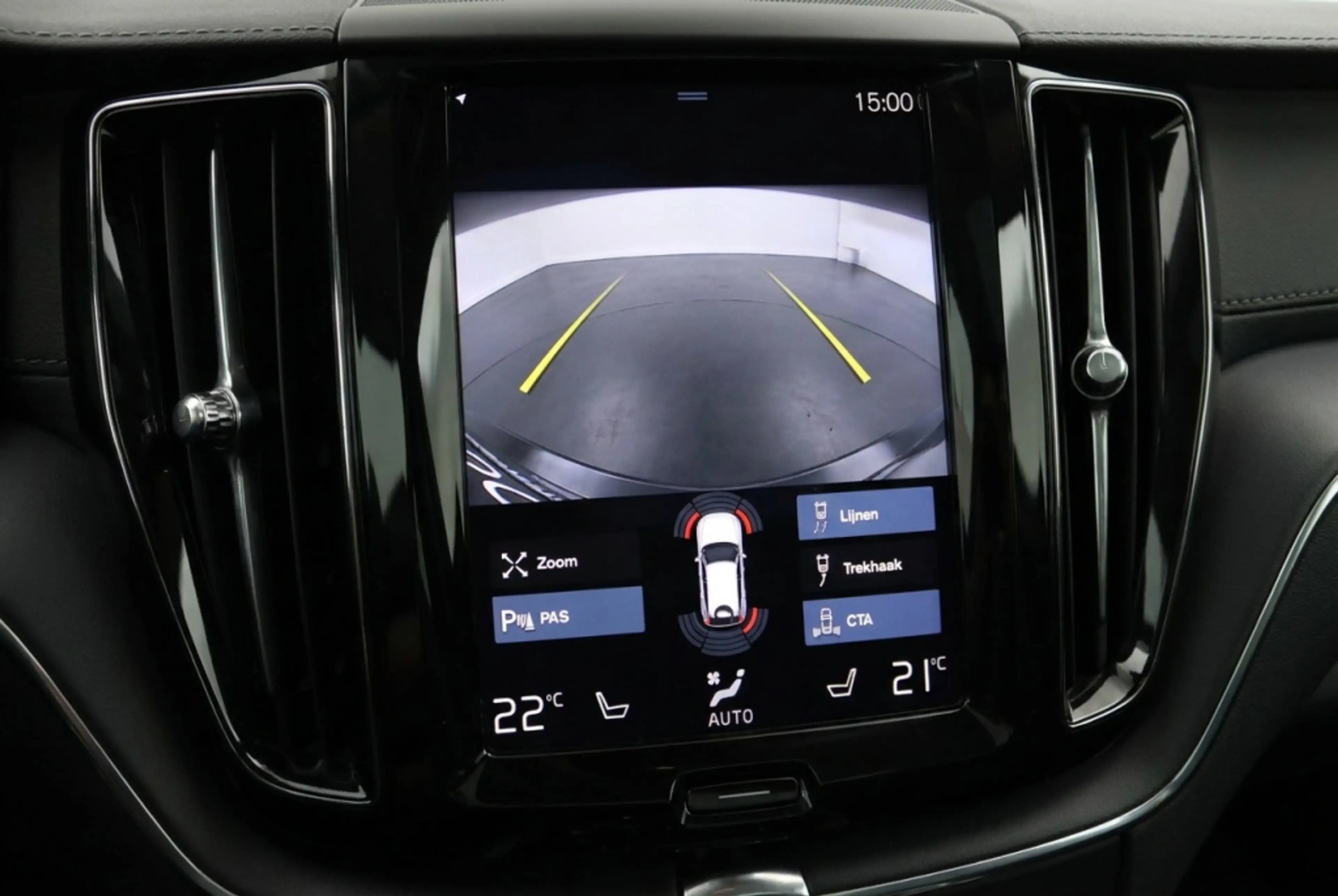 Volvo XC60 T6 Twin Engine AWD Inscription AWD Pano | Trekhaak — photo 18