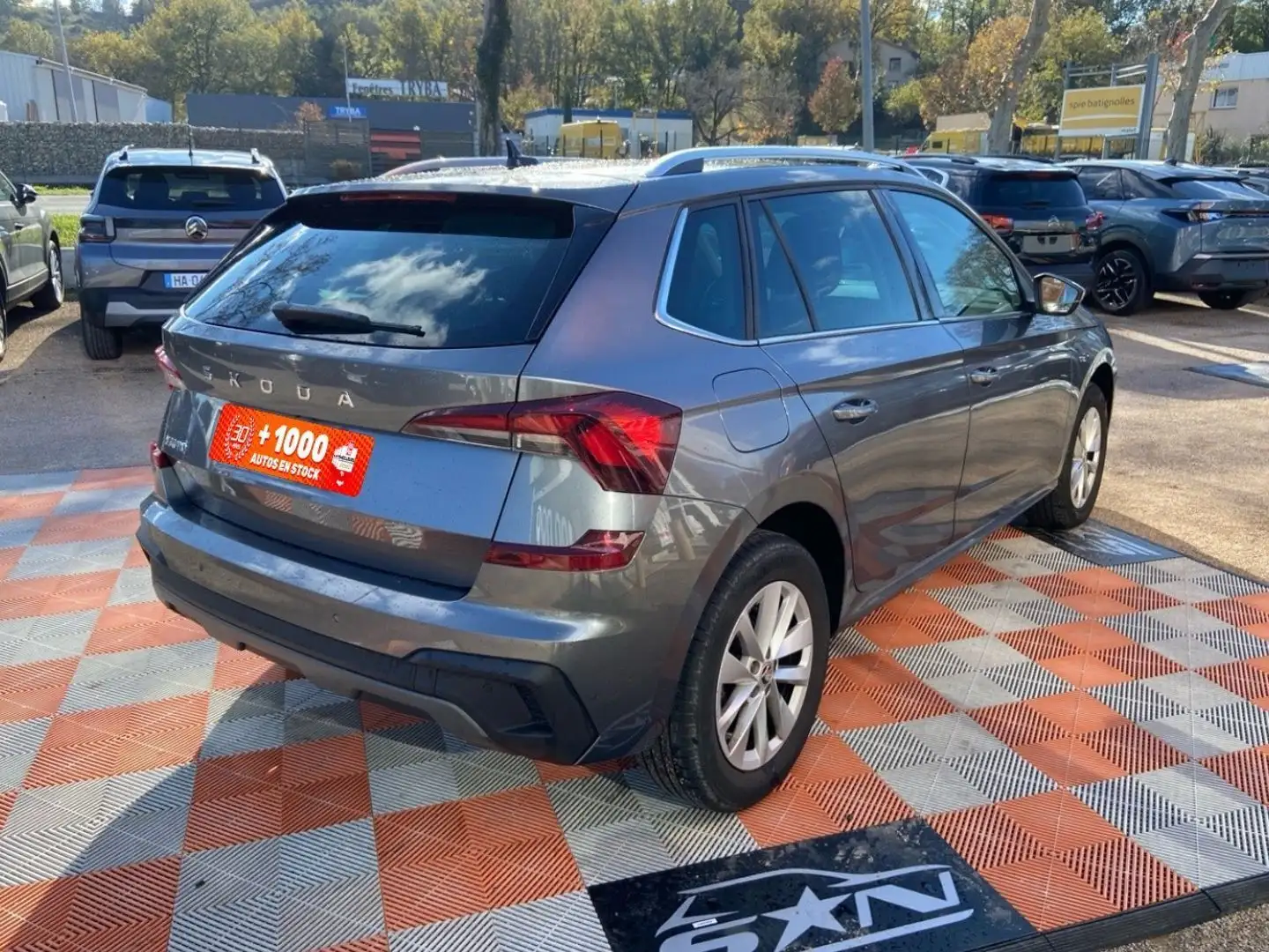 Skoda Kamiq 1.0 TSI 116 BV6 SELECTION Caméra Gris - 2