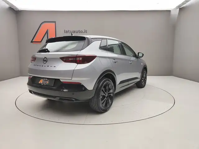 Opel Grandland view 7