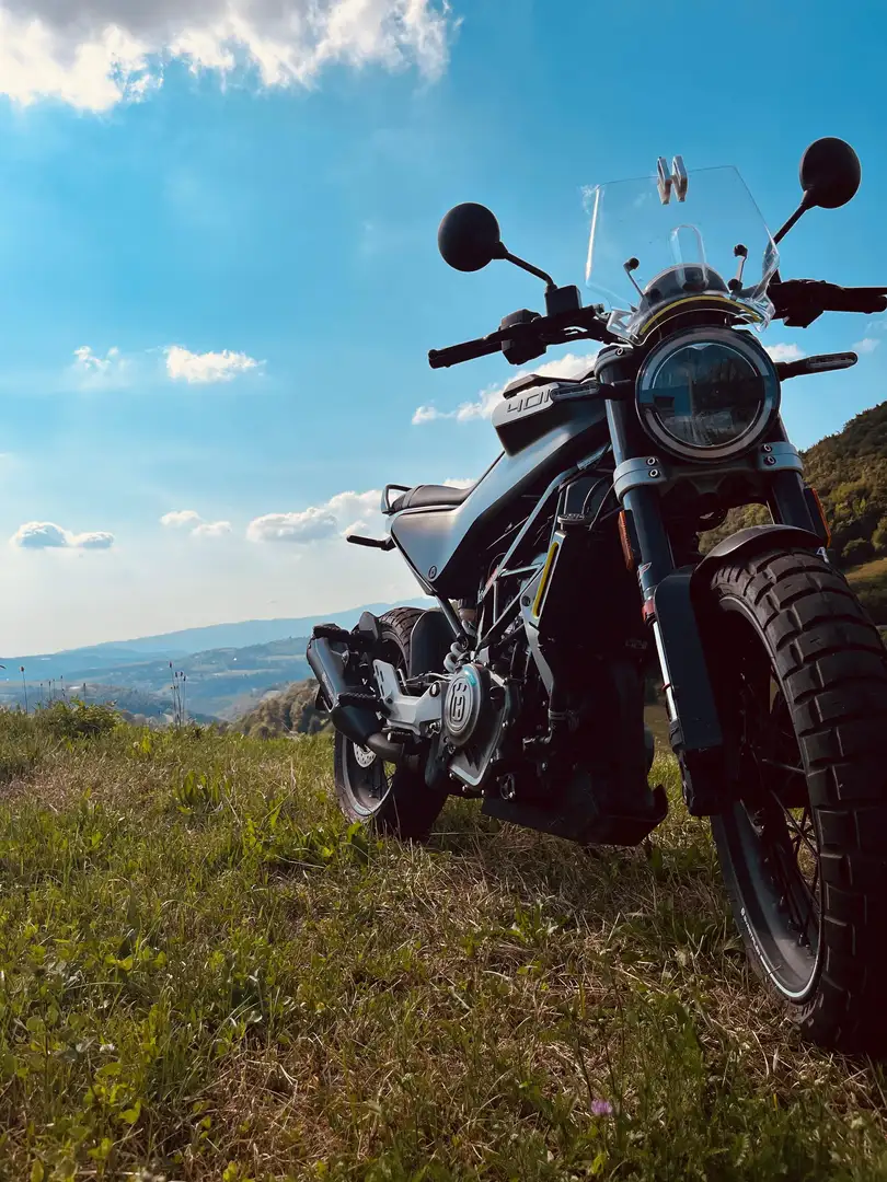 Husqvarna Svartpilen 401 - 1
