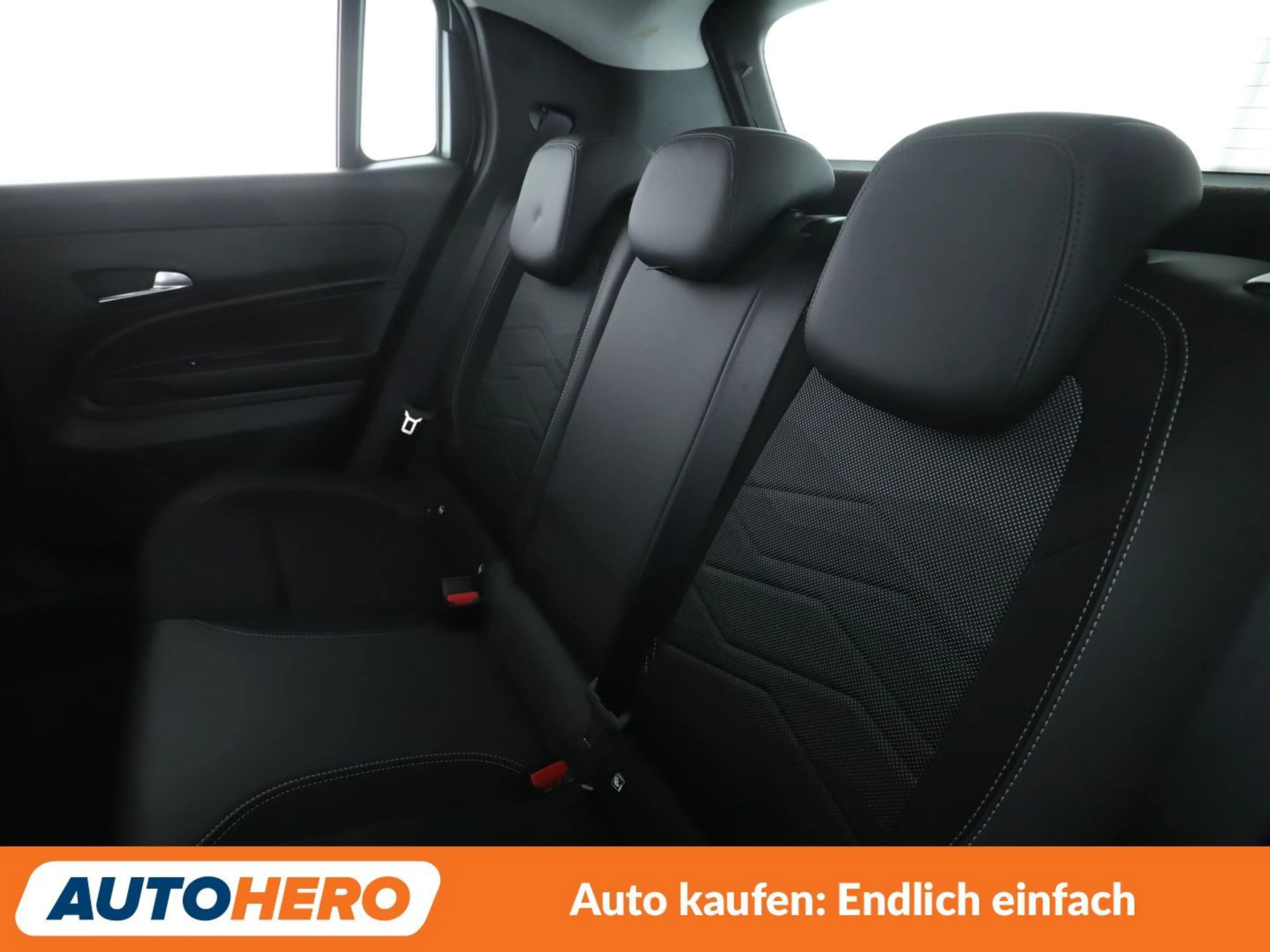 Jeep Avenger 1.2 T-GDI Altitude *NAVI*VC*LED*ACC*CAM*PDC*SHZ* — photo 14