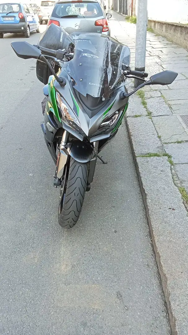 Kawasaki Ninja 1000SX Tourer Зелёный - 1