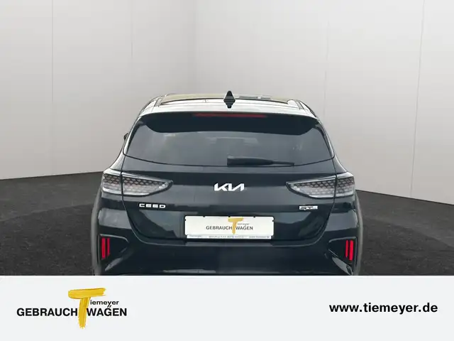 Kia Ceed view 6
