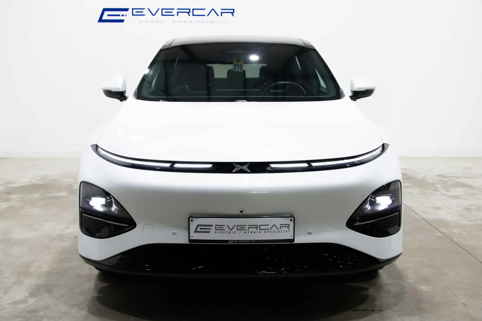 Xpeng G6 LONG RANGE RWD ***FULL FULL OPTIONS*** Blanco - 2