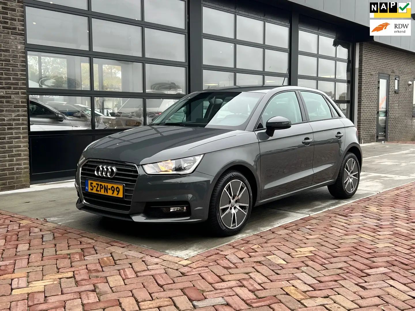 Audi A1 Sportback 1.4 TFSI Pro Line | Clima | Navi | Cruis Grau - 1