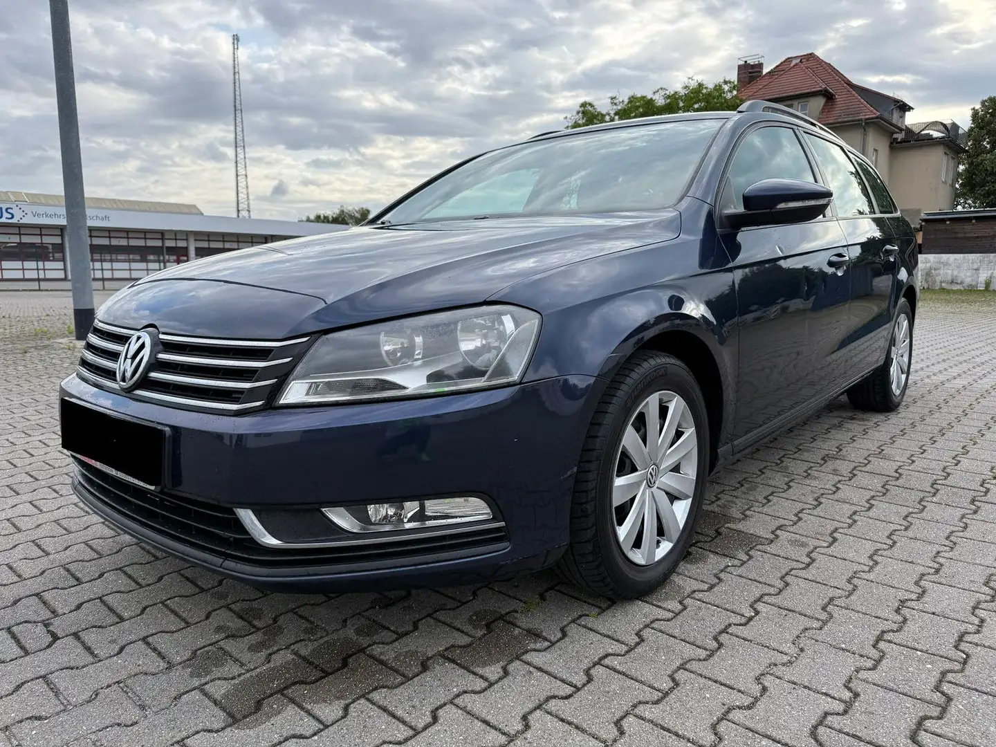 Volkswagen Passat Variant Passat 2.0TDI Variant Trendline BlueMotion Bleu - 2