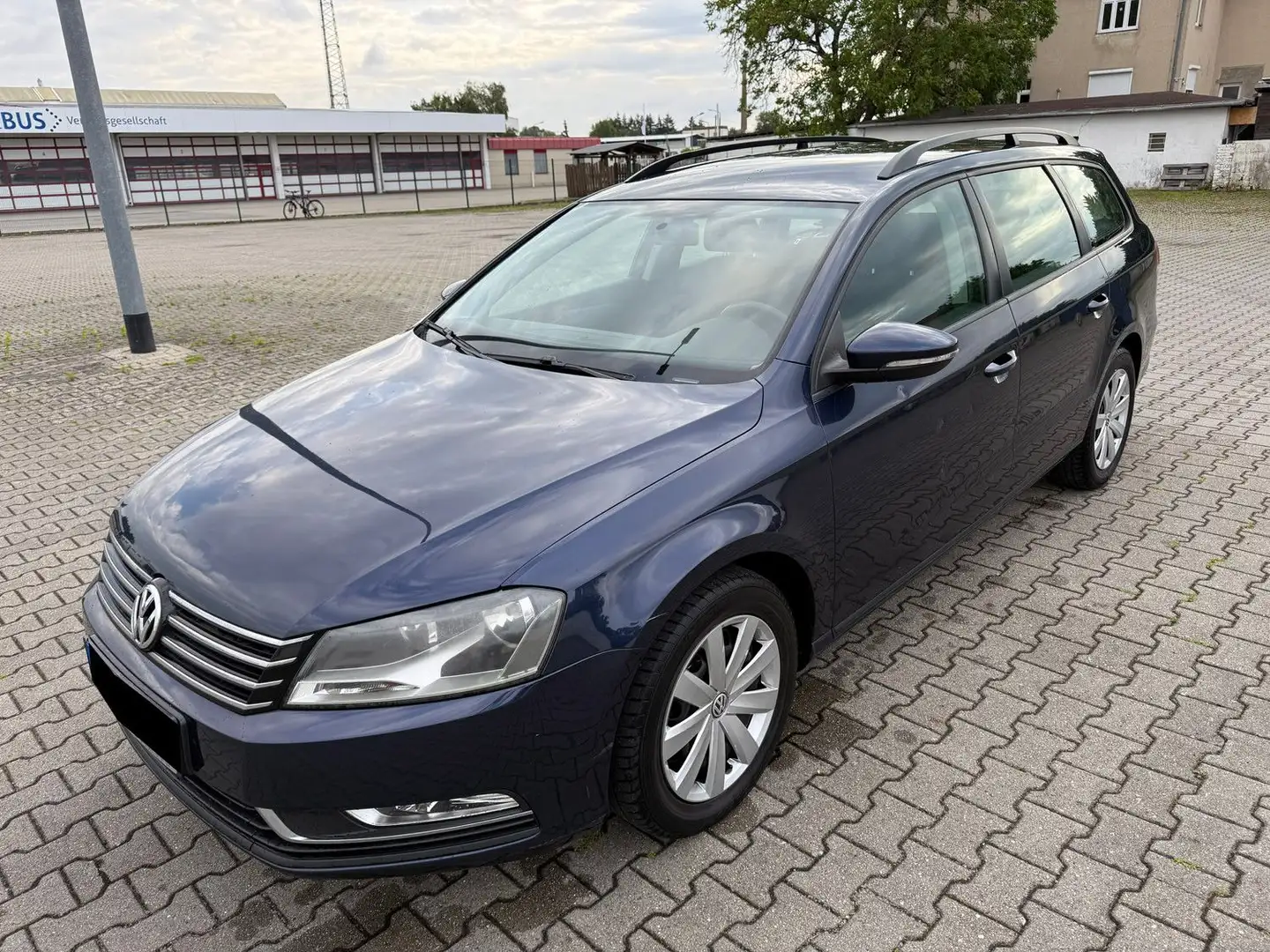 Volkswagen Passat Variant Passat 2.0TDI Variant Trendline BlueMotion Bleu - 1