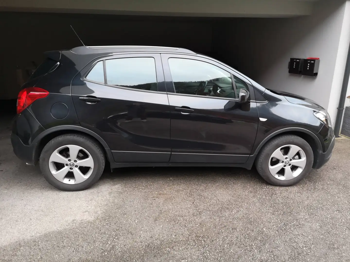 Opel Mokka Mokka 1,6 CDTI ecoflex Cosmo Start/Stop System Cosmo Start/Stop System Schwarz - 2