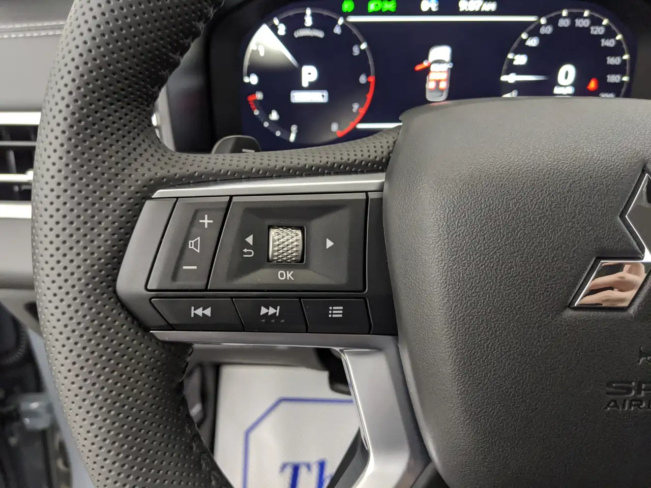 Mitsubishi Outlander снимка Mitsubishi Outlander