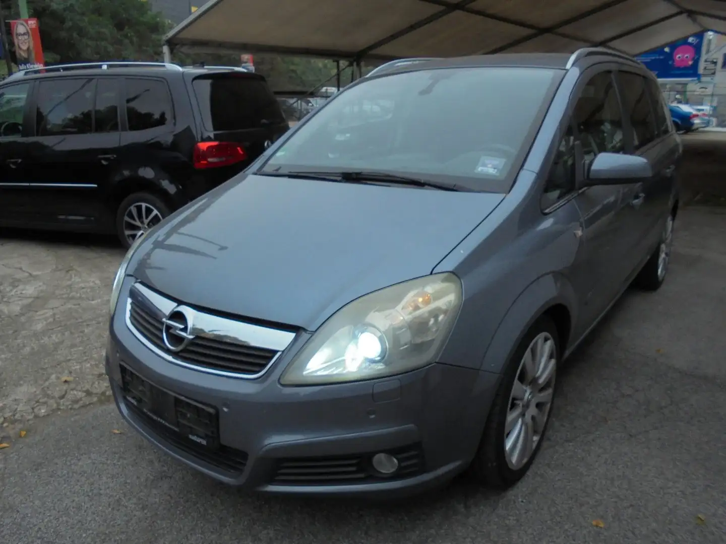 Opel Zafira B Sport 1.8 2.Hd Scheckh. PDC Shz Alu Xen Grau - 1