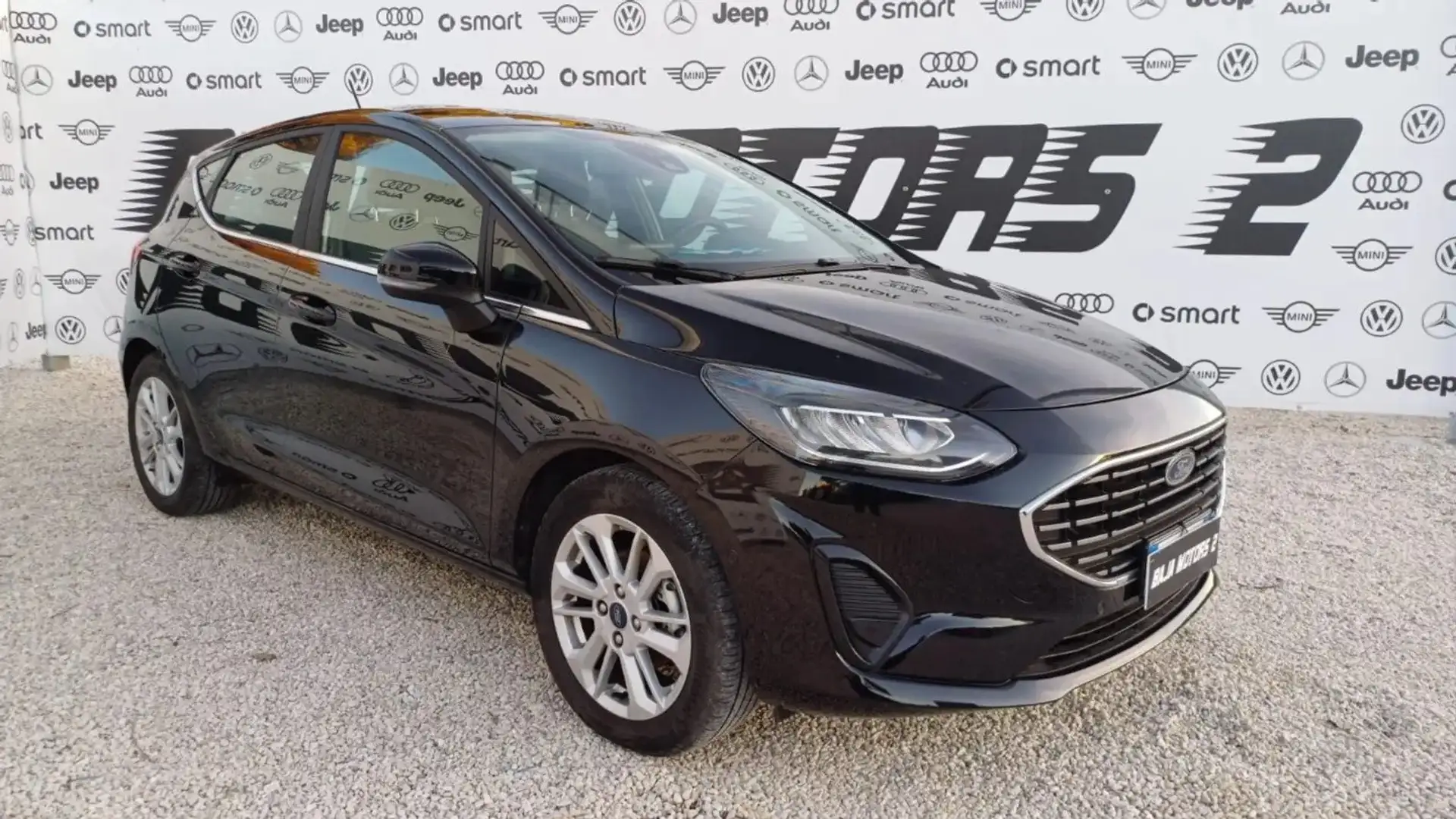 Ford Fiesta 1.1 Titanium 75cv Noir - 1
