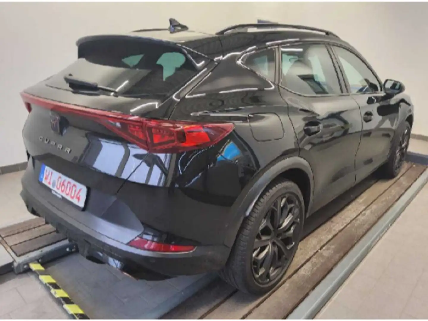 CUPRA Formentor VZ Tribe Edition 1,4 e-Hybrid NAV SHZ Noir - 2