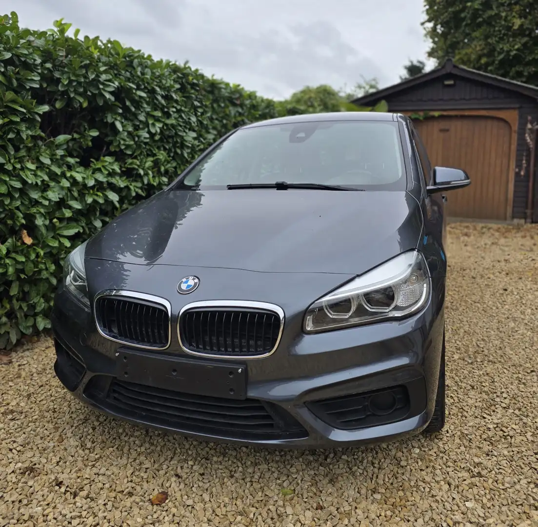 BMW 214 Gran Tourer d - 1