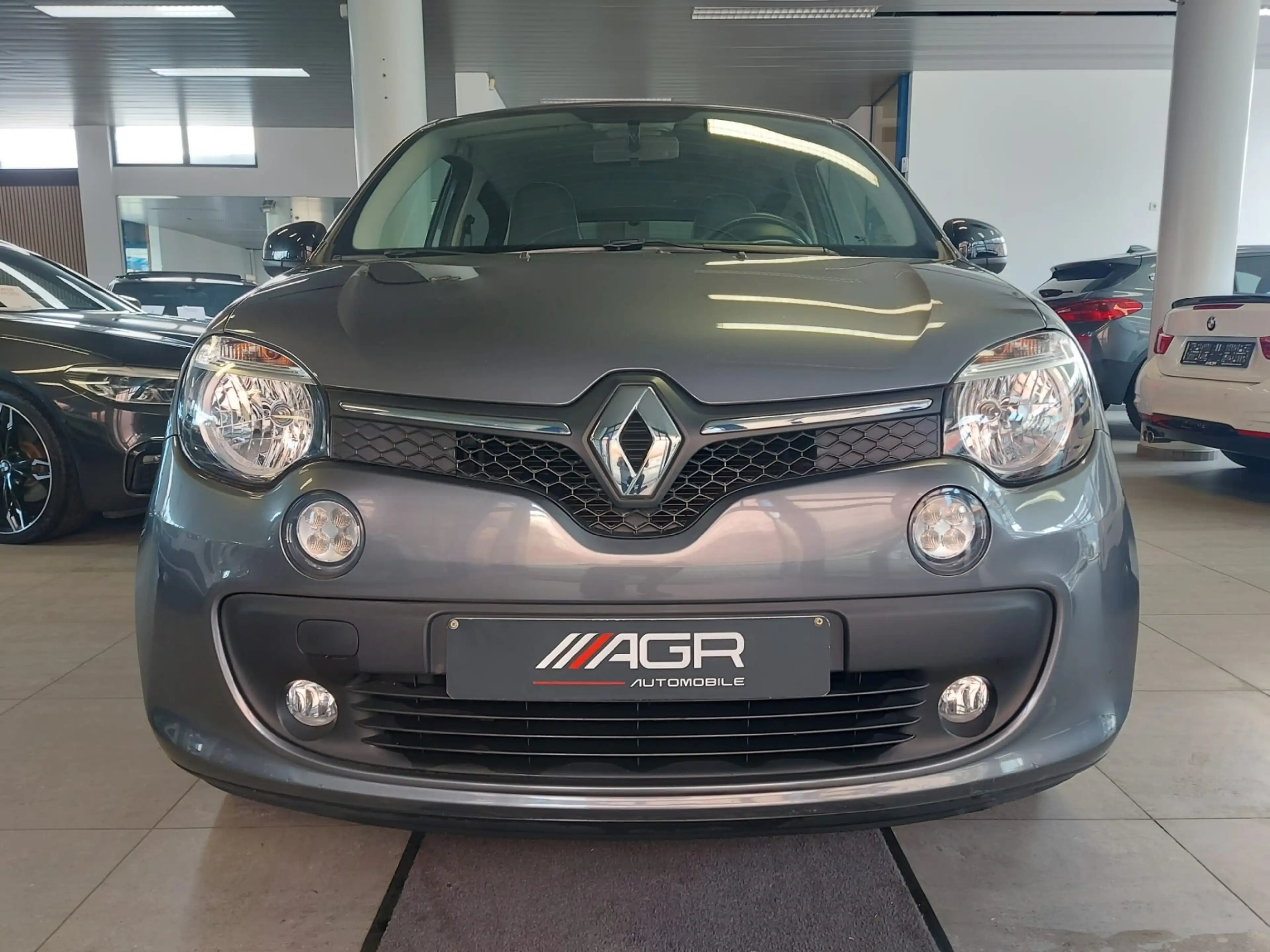 Renault Twingo TRES BIEN EQUIPÉE ET GARANTIE — photo 3