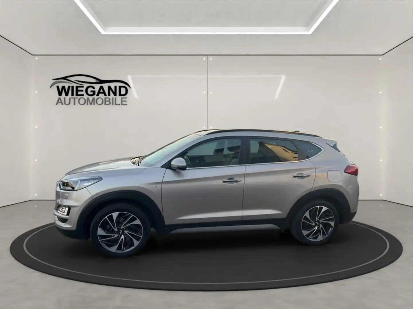 Hyundai TUCSON 4WD Aut. Premium+PANO+SHZ+LED+KLIMA+ Bianco - 2