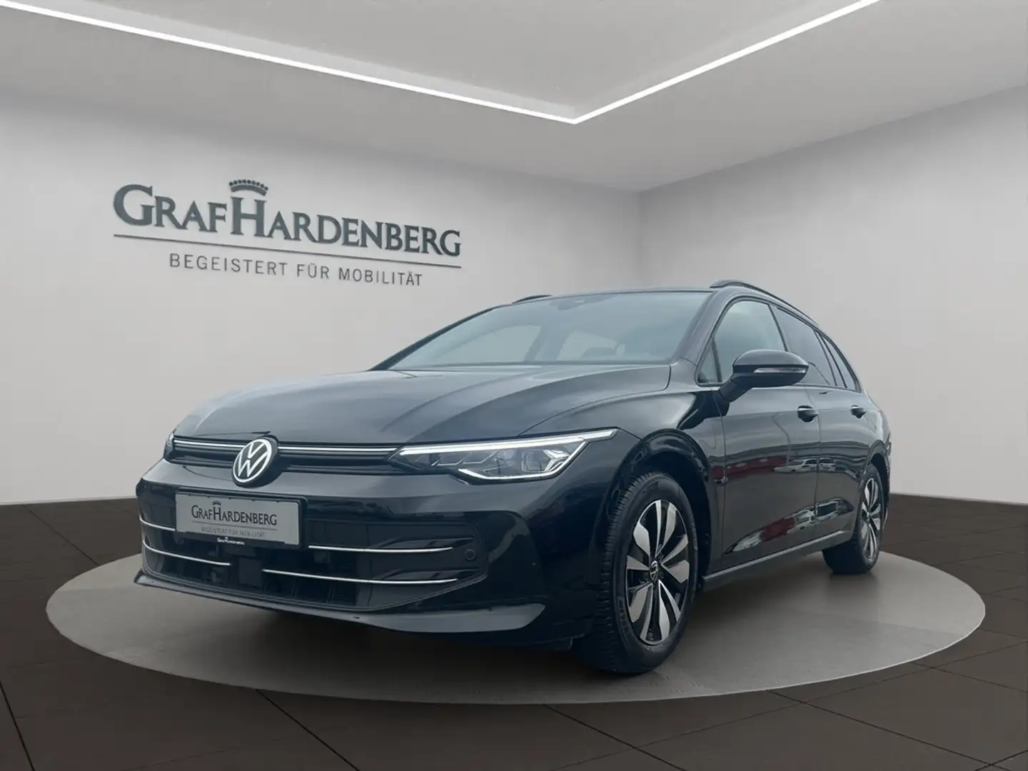 Volkswagen Golf VIII Variant 1.5 eTSI DSG Goal AHK RFK ACC Schwarz - 1