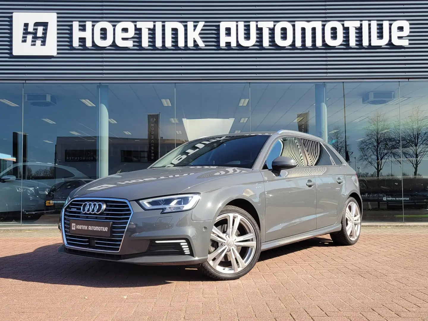 Audi A3 Sportback 1.4 e-tron Sport | Virtual | LED | Adapt Grijs - 1