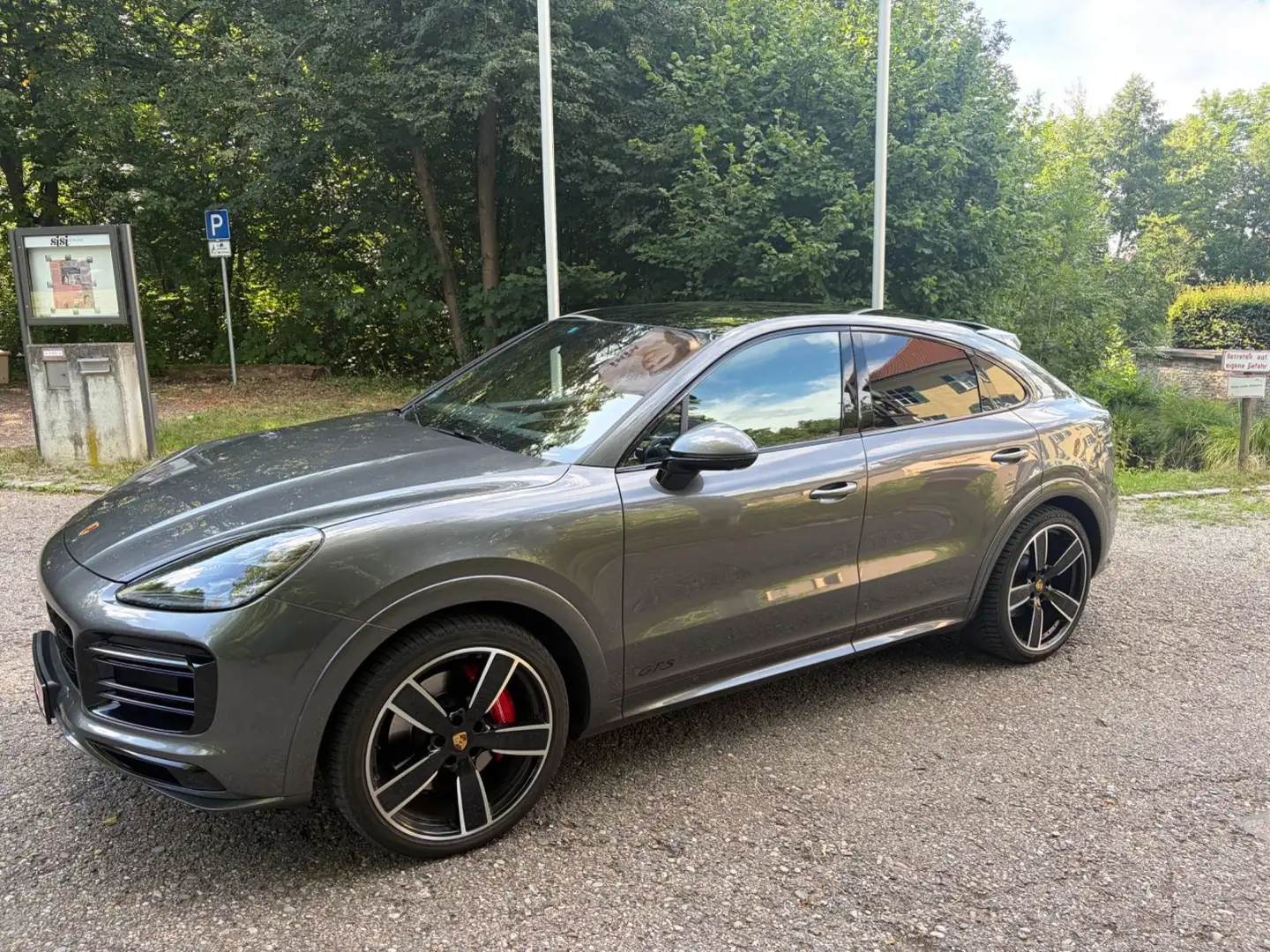 PORSCHE Cayenne Coupe