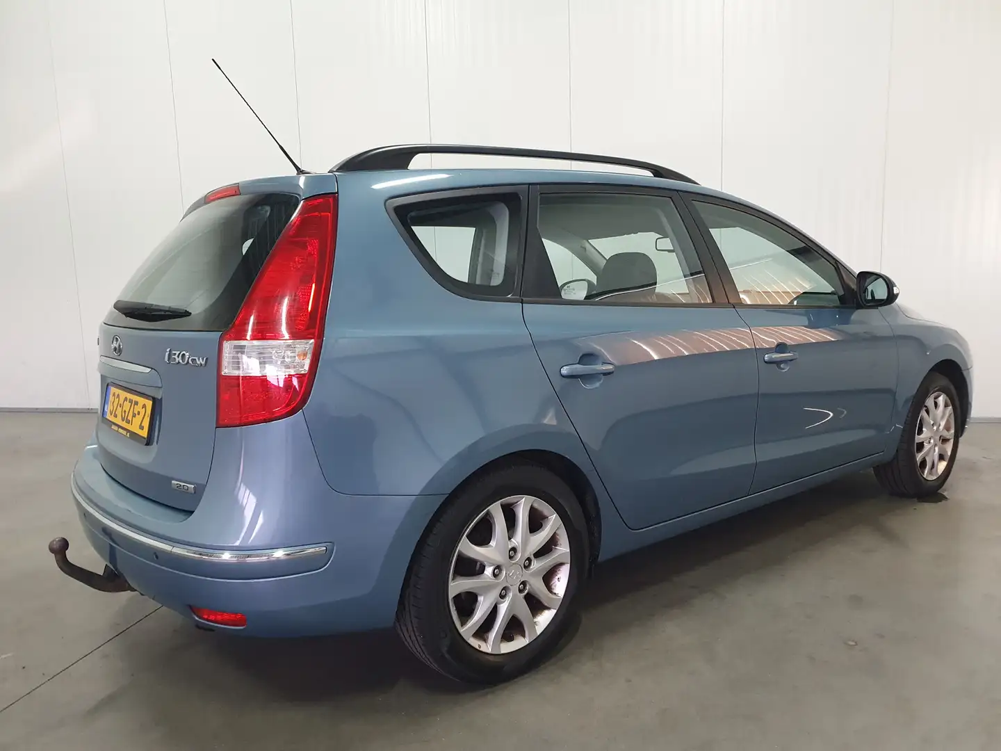 Hyundai i30 CW 2.0i Style AIRCO/TRHAAK/LMV Blauw - 2