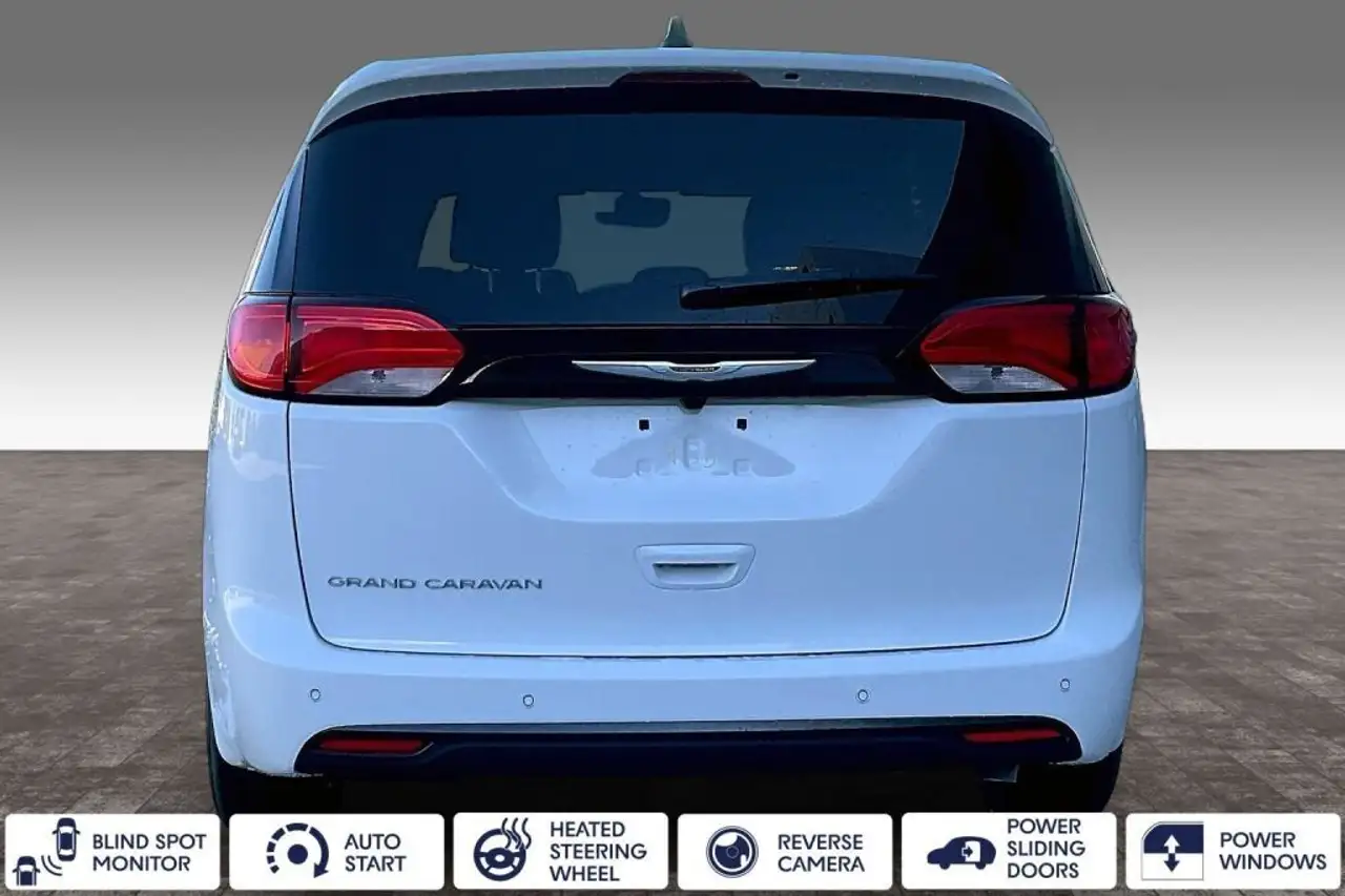 Chrysler Grand Caravan снимка Chrysler Grand Caravan