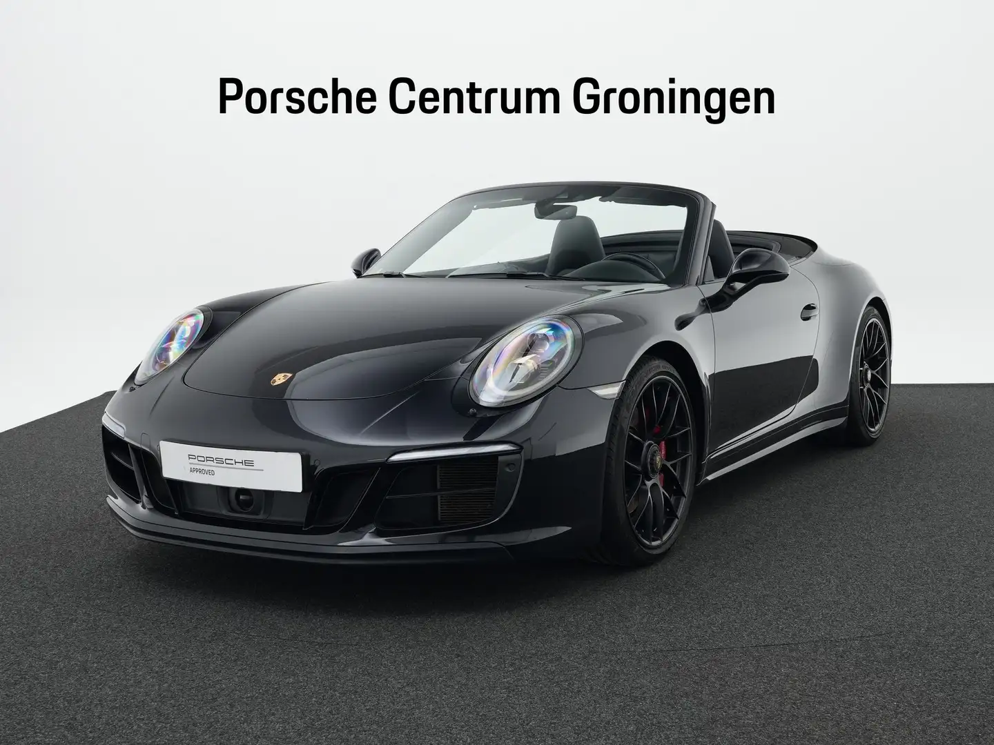 Porsche 991 Carrera 4 GTS Cabriolet Zwart - 1